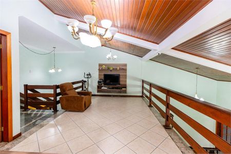 Casa à venda com 4 quartos, 276m² em Vila Anhanguera, São Paulo