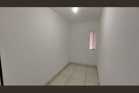 Casa para alugar com 147m², 2 quartos e 3 vagas Casa para alugar com 147m², 2 quartos e 3 vagasCloset da suíte 2