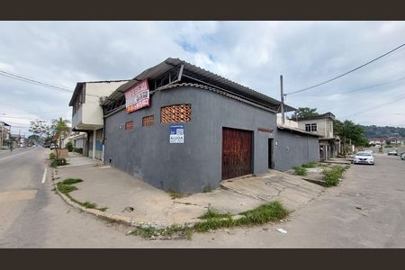 Fachada de casa para alugar com 2 quartos, 147m² em Nova Piam, Belford Roxo