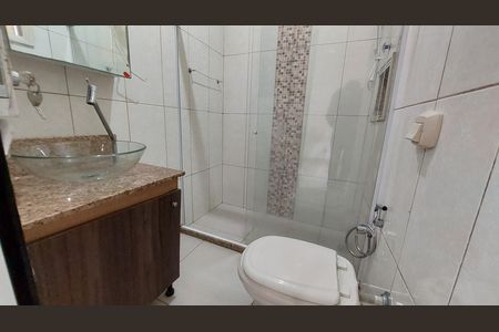 Casa para alugar com 147m², 2 quartos e 3 vagas Casa para alugar com 147m², 2 quartos e 3 vagasBanheiro da Suíte 2