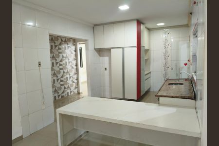 Casa para alugar com 2 quartos, 147m² em Nova Piam, Belford Roxo