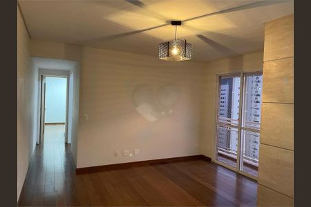 Apartamento à venda com 58m², 2 quartos e 1 vaga