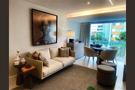 Apartamento à venda com 2 quartos, 105m² em Cerqueira César, São Paulo