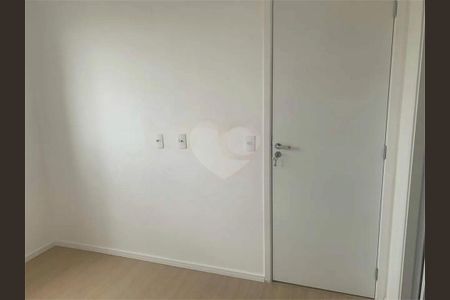 Apartamento à venda com 1 quarto, 25m² em Sé, São Paulo