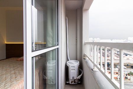 Varanda de kitnet/studio para alugar com 1 quarto, 19m² em Água Branca, São Paulo