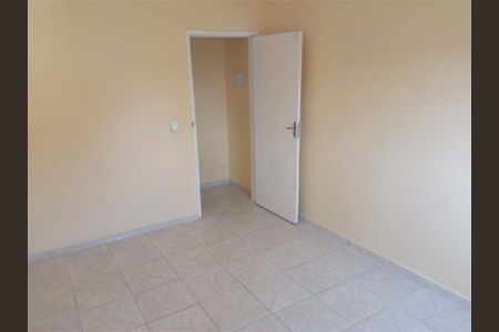 Casa à venda com 4 quartos, 250m² em Jardim Oriental, São Paulo