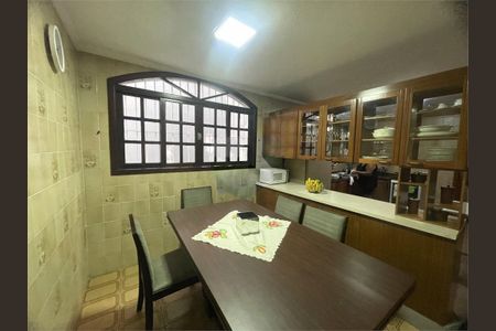 Casa à venda com 3 quartos, 150m² em Parque Cruzeiro do Sul, São Paulo