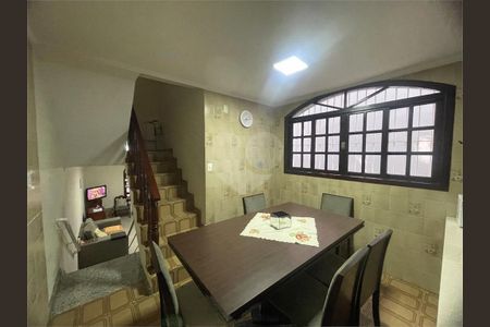 Casa à venda com 3 quartos, 150m² em Parque Cruzeiro do Sul, São Paulo