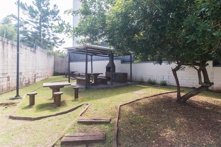 Apartamento para alugar com 40m², 2 quartos e 1 vagaÁrea comum - Churrasqueira