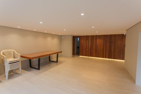 Apartamento à venda com 190m², 3 quartos e 3 vagasÁrea comum - Salão de festas