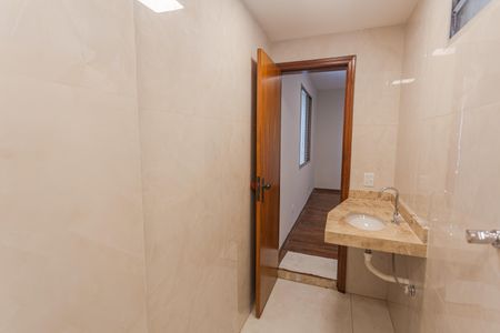 Apartamento à venda com 190m², 3 quartos e 3 vagasBanheiro da Suíte