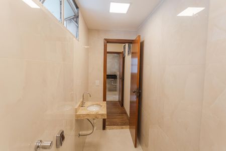 Apartamento à venda com 190m², 3 quartos e 3 vagasBanheiro de serviço