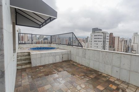 Apartamento à venda com 190m², 3 quartos e 3 vagasCobertura