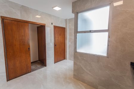 Apartamento à venda com 190m², 3 quartos e 3 vagasCozinha