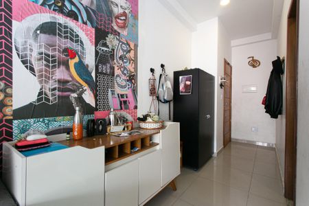 Apartamento para alugar com 65m², 2 quartos e 1 vaga Apartamento para alugar com 65m², 2 quartos e 1 vagaCorredor de Entrada