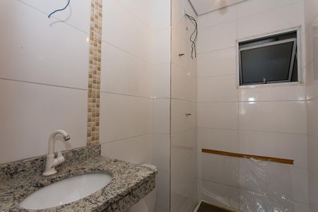 Apartamento para alugar com 65m², 2 quartos e 1 vaga Apartamento para alugar com 65m², 2 quartos e 1 vagaBanheiro da Suíte 2
