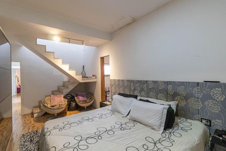 Casa para alugar com 375m², 4 quartos e 6 vagasSuíte 