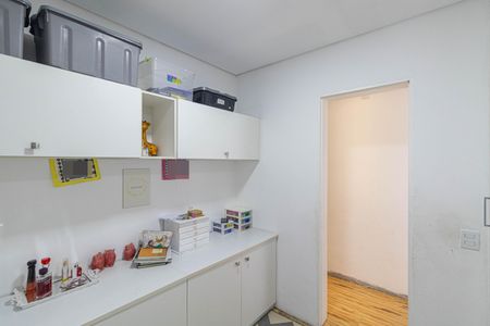 Casa para alugar com 375m², 4 quartos e 6 vagasQuarto 2