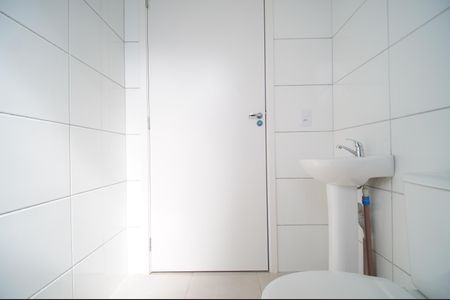 Banheiro de apartamento para alugar com 2 quartos, 63m² em Operário, Novo Hamburgo