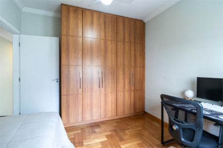 Casa à venda com 3 quartos, 155m² em Vila Monumento, São Paulo