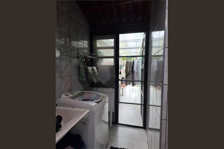 Casa à venda com 130m², 3 quartos e 2 vagas