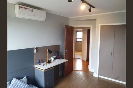 Apartamento à venda com 180m², 3 quartos e 2 vagas