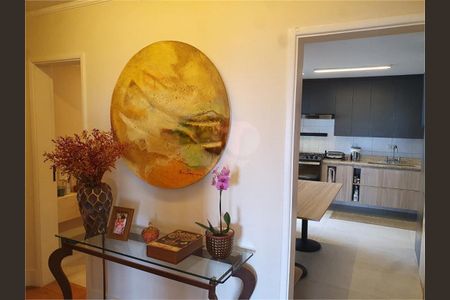 Apartamento à venda com 180m², 3 quartos e 2 vagas