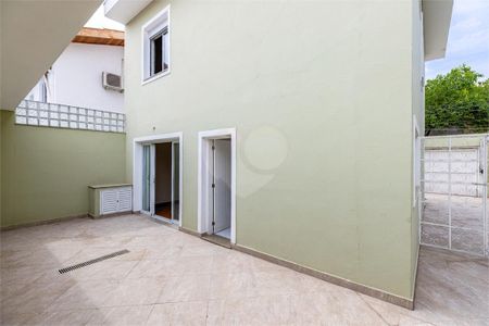 Casa à venda com 170m², 3 quartos e 4 vagas