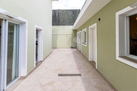 Casa à venda com 170m², 3 quartos e 4 vagas
