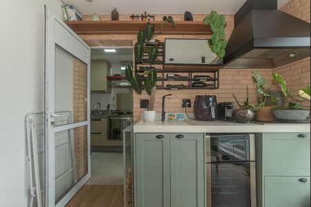 Apartamento à venda com 93m², 3 quartos e 2 vagas Apartamento à venda com 93m², 3 quartos e 2 vagasVaranda