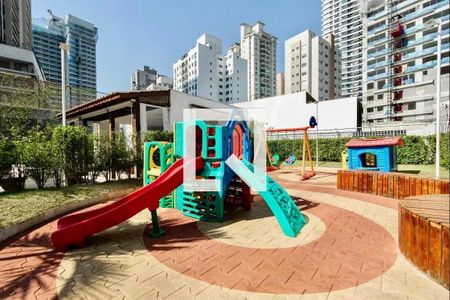 Apartamento à venda com 93m², 3 quartos e 2 vagas Apartamento à venda com 93m², 3 quartos e 2 vagasArea Comum