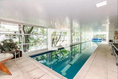 Apartamento à venda com 93m², 3 quartos e 2 vagas Apartamento à venda com 93m², 3 quartos e 2 vagasArea Comum