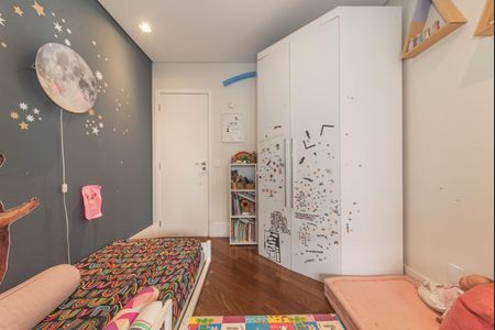 Apartamento à venda com 93m², 3 quartos e 2 vagas Apartamento à venda com 93m², 3 quartos e 2 vagasQuarto 2