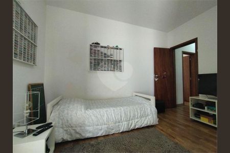 Casa à venda com 4 quartos, 166m² em Jardim da Saúde, São Paulo