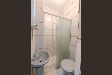 Banheiro de kitnet/studio à venda com 1 quarto, 26m² em Bela Vista, São Paulo