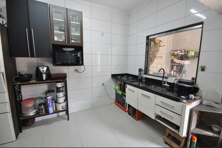 Cozinha de casa à venda com 1 quarto, 120m² em Vila Nova Carolina, São Paulo