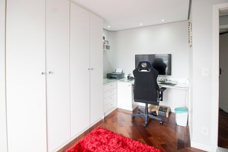 Apartamento à venda com 334m², 4 quartos e 4 vagasQuarto 4