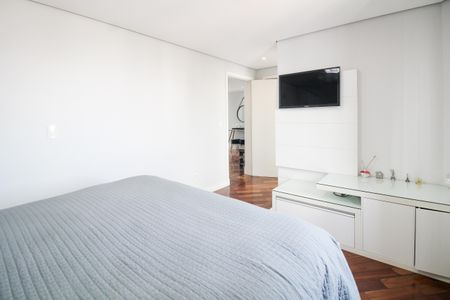 Apartamento à venda com 334m², 4 quartos e 4 vagasQuarto 2 - Suite 2