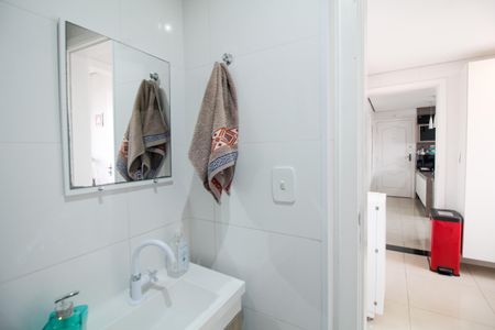 Apartamento à venda com 334m², 4 quartos e 4 vagasBanheiro 4 - Lavabo