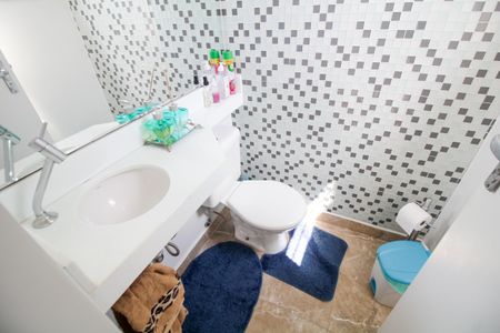 Apartamento à venda com 334m², 4 quartos e 4 vagasBanheiro 5 - Lavabo