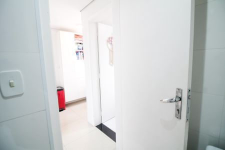 Apartamento à venda com 334m², 4 quartos e 4 vagasBanheiro 4 - Lavabo