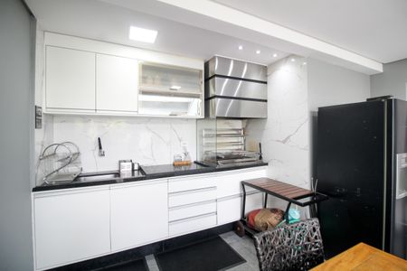 Apartamento à venda com 334m², 4 quartos e 4 vagasÁrea gourmet - Cozinha 2