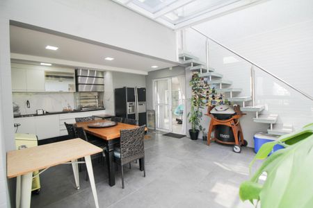 Apartamento à venda com 334m², 4 quartos e 4 vagasÁrea gourmet - Cozinha 2