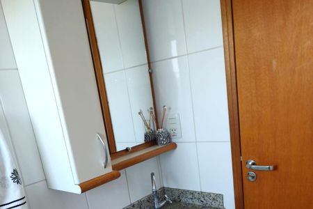 Apartamento à venda com 65m², 2 quartos e 1 vaga