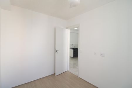 Quarto 1 de apartamento para alugar com 2 quartos, 34m² em Usina Piratininga, São Paulo