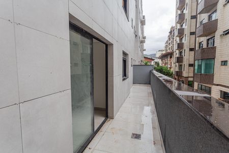 Varanda na Sala de apartamento à venda com 2 quartos, 76m² em Cruzeiro, Belo Horizonte