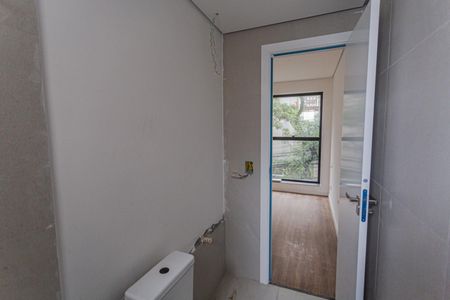 Apartamento à venda com 76m², 2 quartos e 2 vagasBanheiro da Suíte 1