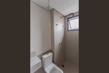 Apartamento à venda com 76m², 2 quartos e 2 vagasBanheiro da Suíte 2