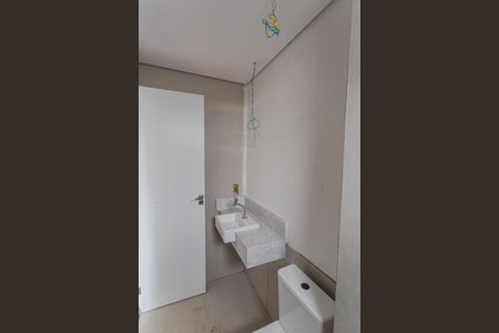 Apartamento à venda com 76m², 2 quartos e 2 vagasBanheiro da Suíte 2