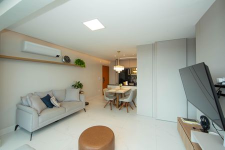 Apartamento à venda com 62m², 2 quartos e 2 vagas Apartamento à venda com 62m², 2 quartos e 2 vagasSALA